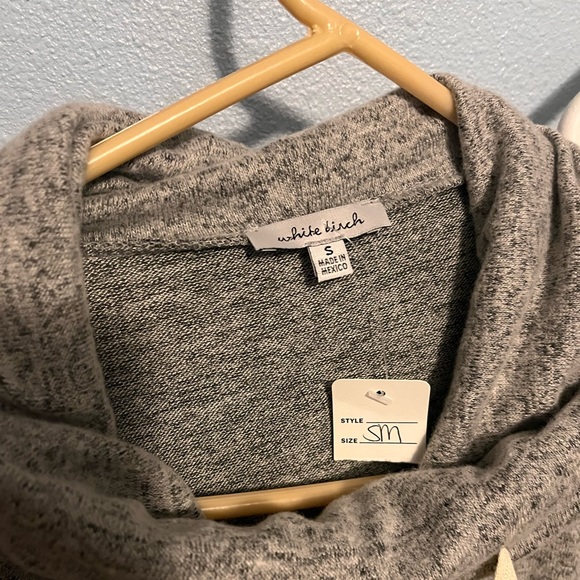 NWT White Birch cowl neck color block hoodie size small - Picture 3 of 5